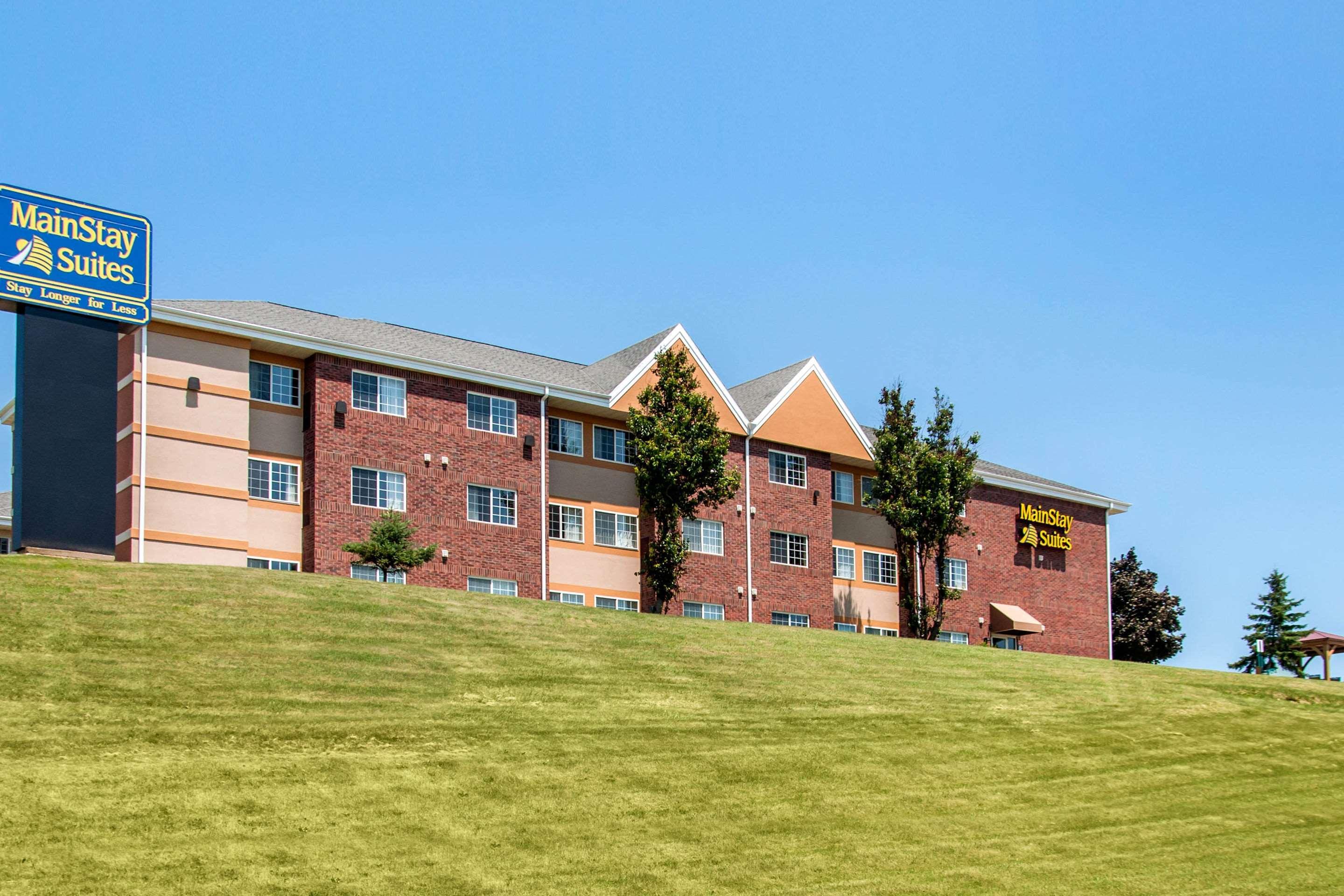 Mainstay Suites Dubuque At Hwy 20 Экстерьер фото
